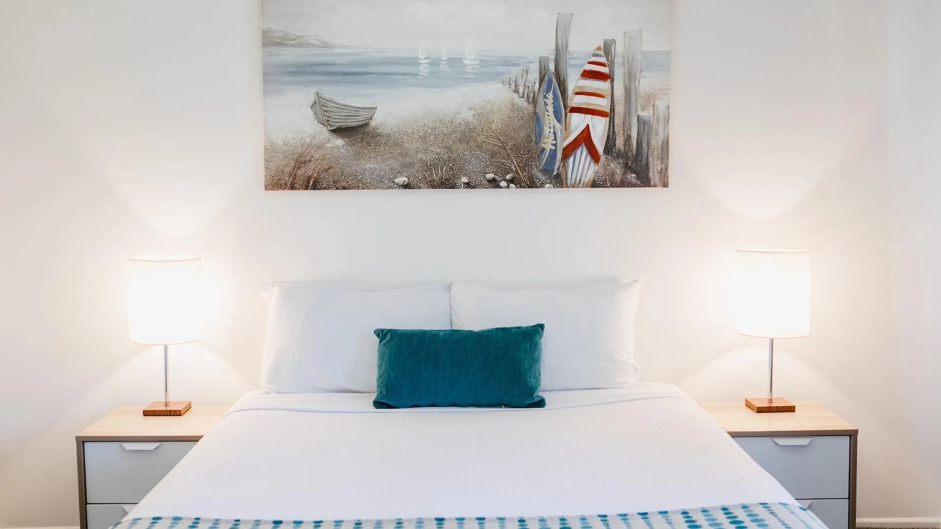 ***  Noosa Lakes Resort Noosaville Australia
